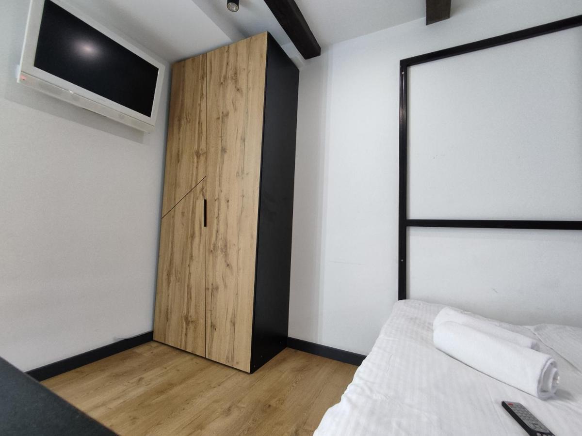 Kotlyarska Apartments Λβιβ Εξωτερικό φωτογραφία